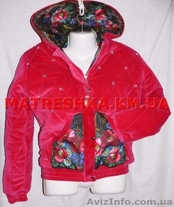 Куртка теплая из велюра со стразами и платочными вставками в стиле Лурдес #913175