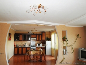 Уютная квартира в новом VIP- доме #910667