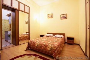 Посуточная аренда квартиры в центре города #920462