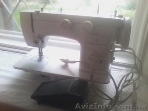 Продам швейную машинку чайка 142М  с электромотором б. у. —  #925532