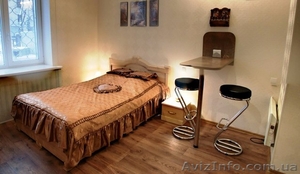 сдам посуточно 1-комн квартиру в центре  #599772