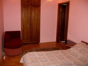 Аренда посуточно 1-комнатной квартиры на Крещатике,  free WI-FI - недор #925556