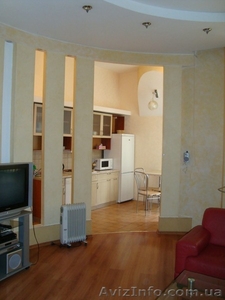 Снять посуточно 3-комнатную студио Бассейная, wi-fi, техника+посуда #925576