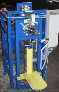 Дозатор в клапанный мешок цемента #929156