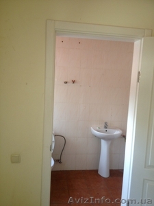 Сдам офисное помещение в центре города $150м2 ,  2/3,  отдельный вход #936950