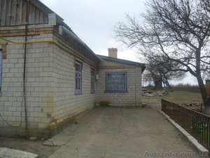 жилой нормальный дом в селе  #934286