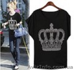 Чёрная кофта с изображением короны #945076