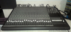 Продам консоль Mackie 24 - 8 Bus (USA) #945561