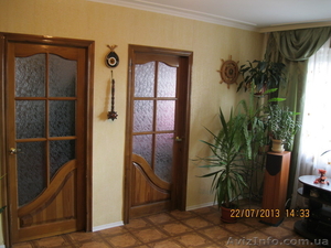 Продам свою 4-х км.квартиру в ильичевске #939917