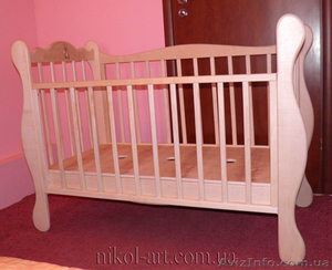 кроватка из дерева #958532