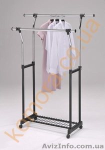 Продам вешало для одежды напольное,  хромированое #959236