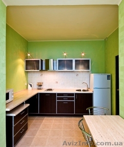 Сдам шикарную однокомнатную квартиру в центре посуточно #966783