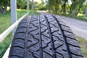 21565 R16 Как Новая Резина пробег 70км. изготовлена (4012)  #953143