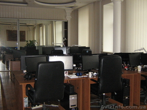 Сдам в аренду помещение в самом центре города . Отдельно стоящие здание ,  сдаетс #963289