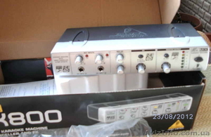 Караоке приставка для качественного пения Behringer MIX 800 #956322