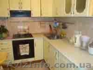 Посуточно 1 ком квартира возле метро Дарница Жмаченко 16 #982373