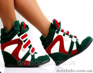 Лучшая цена Самые Модные 2013г Сникерсы. #982801