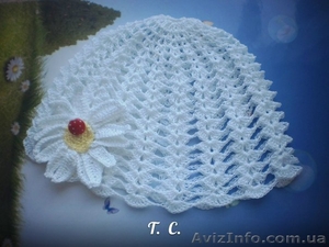 беленькая шапочка ручной работы #974744