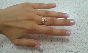 Наращивание ногтей акрилом,  коррекция,  маникюр #989325