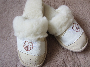 тапочки кожаные на овчине мужские и женские  #986958