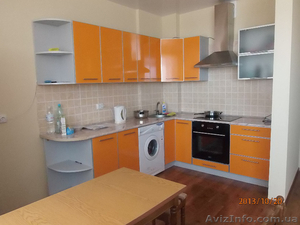 Сдам 1-комнатную квартиру в новом доме с евроремонтом на Сахарова. #999615