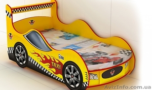 Кровать-машинка 