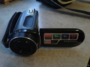 Продам видеокамеру SMX #1009613