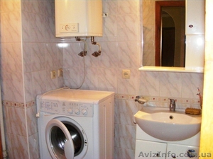 Продам хорошую 3-х комн. квартиру на ул. Светлый пер. #1009375