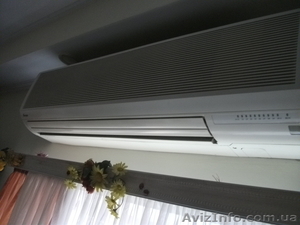 Продам кондиционер Chigo KFR-88GW б/у #1006367