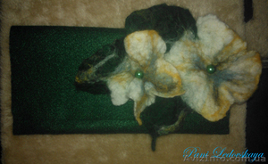 Косметичка из фетра и шерсти #1011509