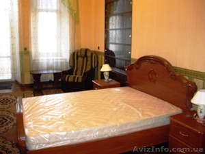 Продам 5-ти комн. квартиру на ул. Новосельского #1015592