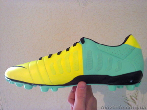 Профессиональные фирменные бутсы Nike CTR 360 (Барселона). 44р. 890 грн. #1016307
