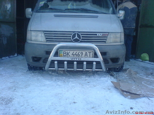 Защитная дуга,  кенгурятник Mercedes Vito #1025170