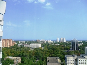 Продам хорошую 2-х комн. квартиру на ул. Среднефонтанская #1026007