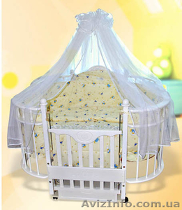 Кроватка детская деревянная 