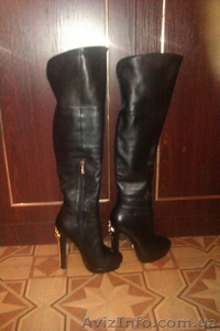Продам новые кожаные сапоги-ботфорты, 35 размер #1021367