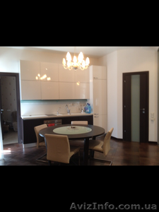 Сдам 3к-студия,  3/16,  80м,  2000у.е.,  Ляпунова,  16. #1025141