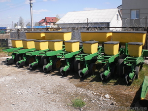 Сеялка John Deer 7000 8 -рядная  #1023875