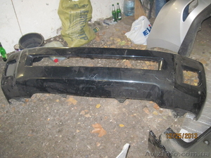 Продам передний бампер на Toyota Land Cruiser 200 2008 год #1020124