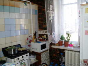 Продается уютная светлая двухкомнатная квартира. #1047217