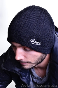 продам крупным оптом шапки мужские трикотажные в ассортименте #1046764