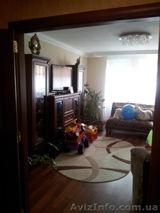 Продам 3-комн.квартиру на пр.Маршала Жукова. #1058465