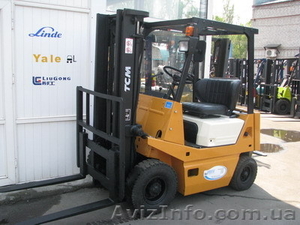 Вилочный погрузчик б/у TCM,  из Японии,  в наличии на складе! #118021