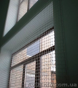 Сетки оградительные,  разделительные для спортивных залов на окна,  стадионов,  тен #1060671