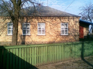 Продам дом с.Бурты,  Кагарлык,  Киевская область,  30 соток участок #1057894