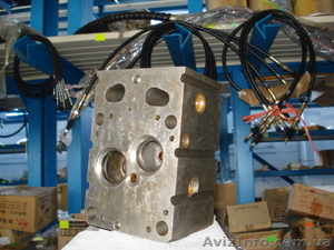 Головка блока цилиндров,  запчасти для погрузчиков #1055860