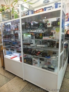 шкафы-витрины в магазин #1051959