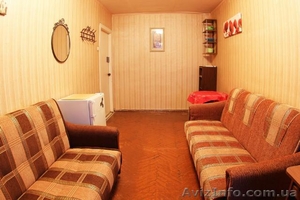 Дешевое жилье! Сдам гостинку  м. Ботанический сад,  Павлово Поле. #1075975