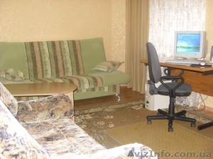 Сдаю гостинку,   м. Академика Павлова ул. Механизаторская #1084011