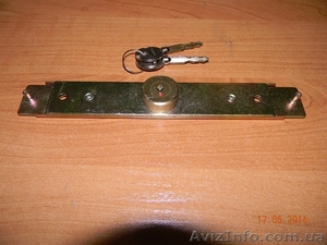 Замок на ролету,  замок для захисних ролетів,  ригельний замок на ролокасети,  роле #1110773